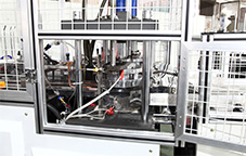 Máquina para fabricar platos de papel de doble carril de alta velocidad